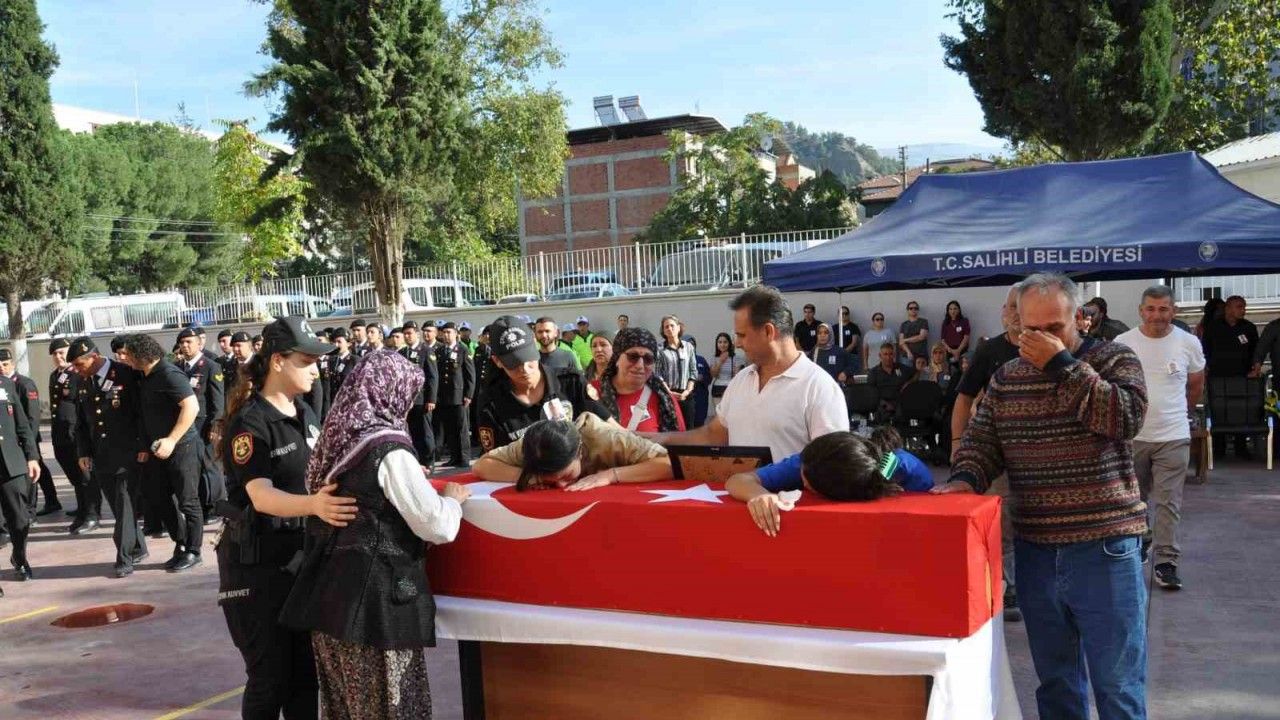 Tır faciasında yaralanan polisten acı haber