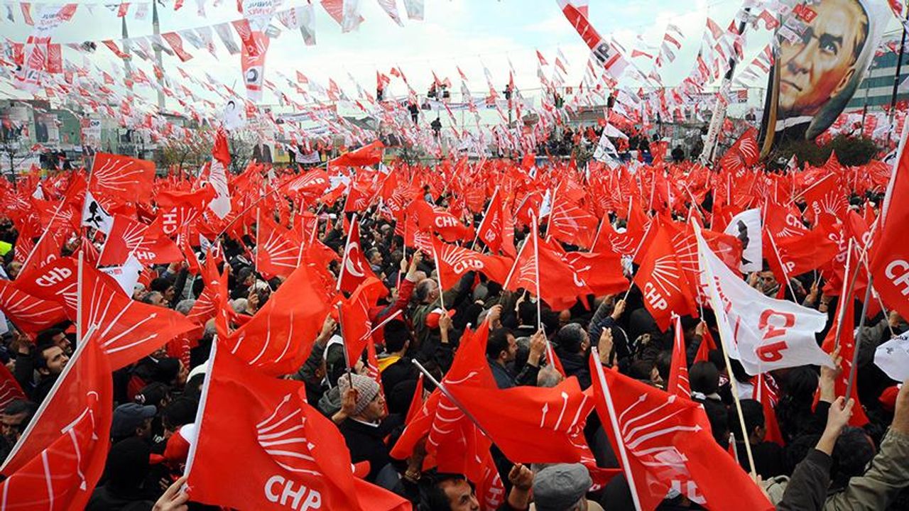 CHP'li Özgür Çelik yeni miting adresini açıkladı!