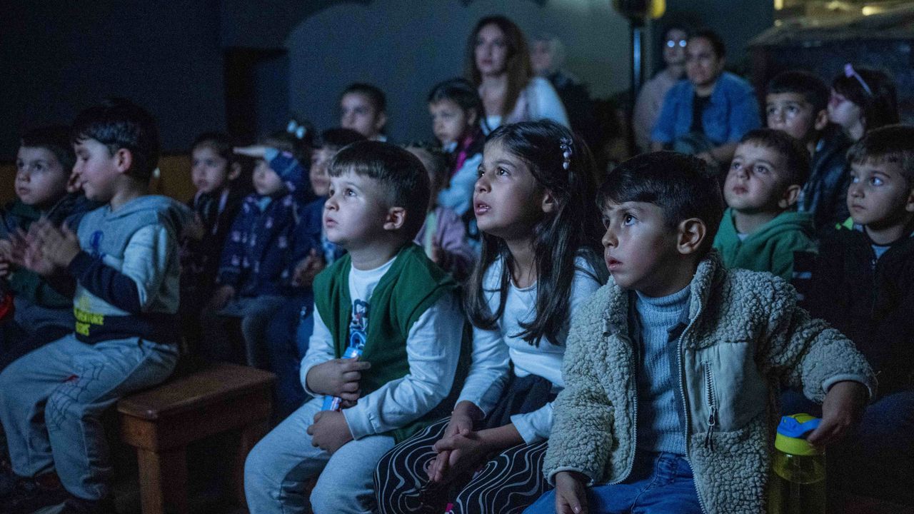 Bornova’da Cumhuriyet Ata Anı Evi’nde kutlandı