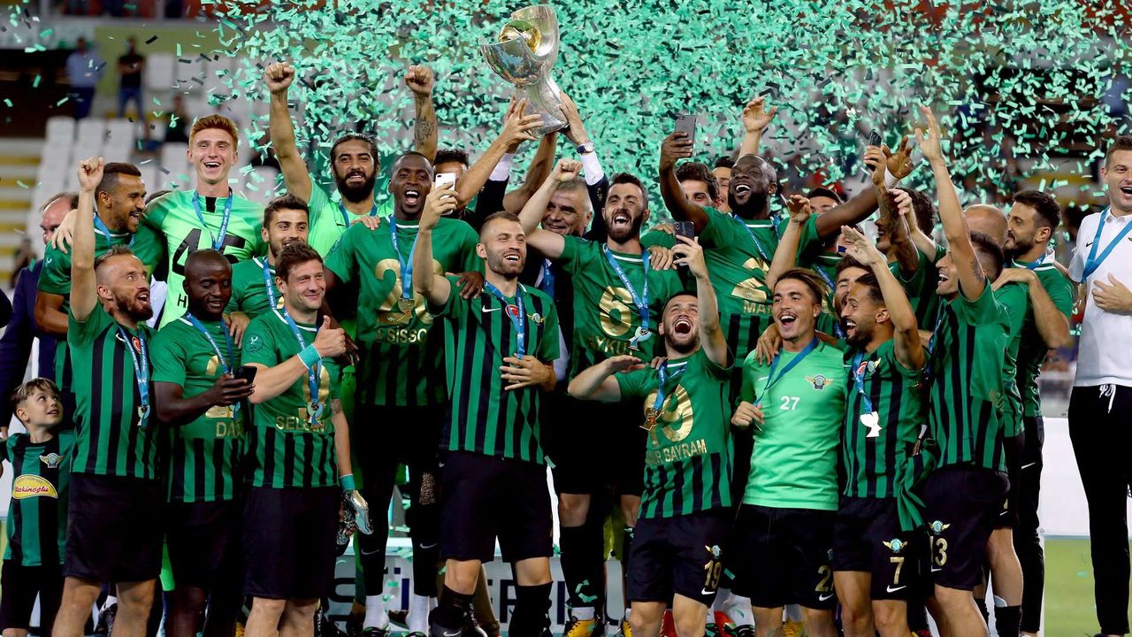 Akhisarspor artık sadece altyapıda: Kulüp tarihe karıştı
