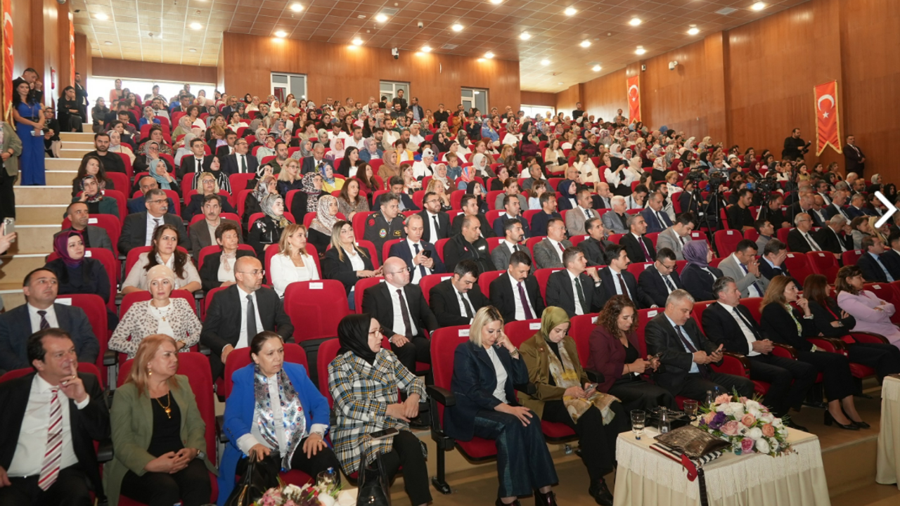 TBMM Kadın Erkek Fırsat Eşitliği Bölge Toplantısı