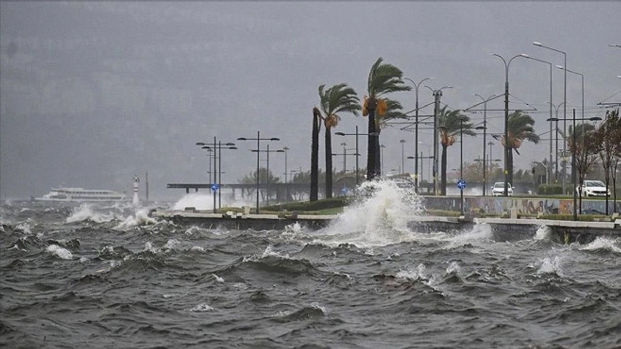Meteoroloji İzmir’i uyardı: Fırtına kapıda