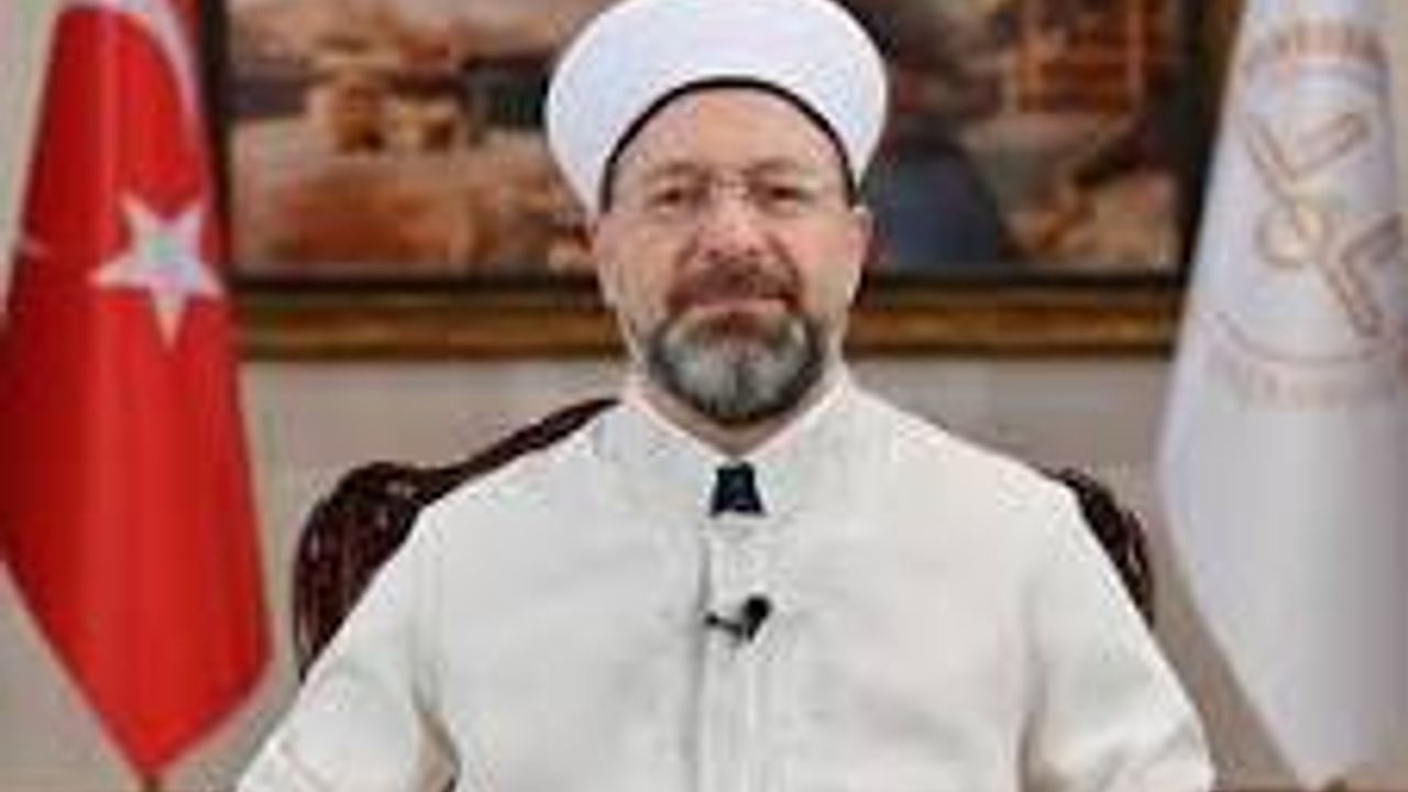 Ümit Özdağ, Ali Erbaş’a hakaret davasından beraat etti