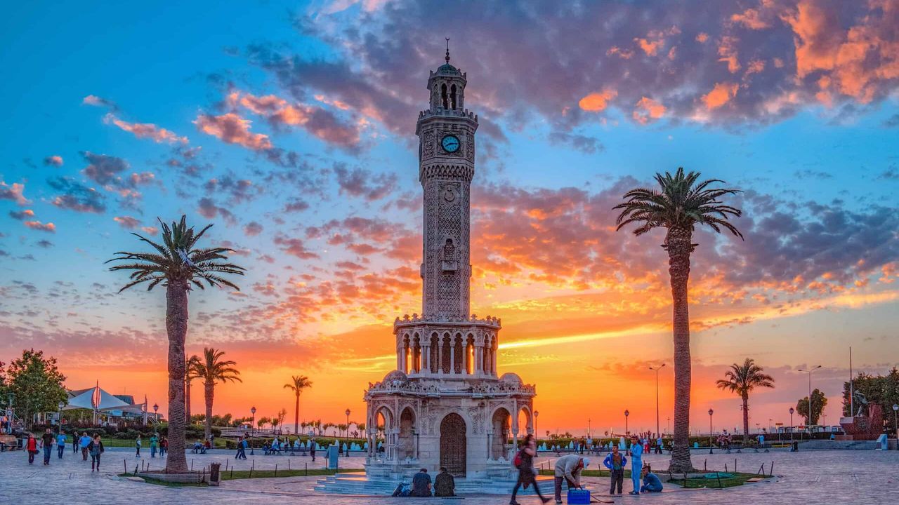 İzmir’de TOKİ konutları: Başvuru şartları ve ilçeler