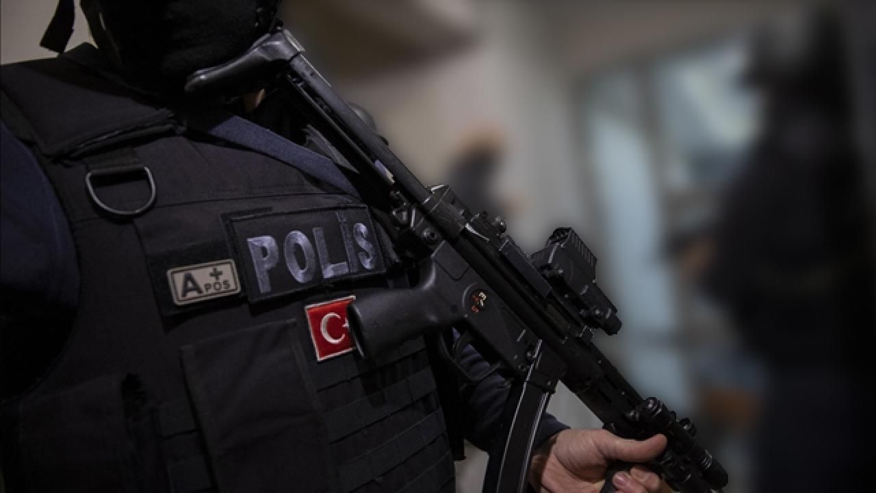 Tire’de silahlı saldırı operasyonu: 3 zanlı cezaevinde
