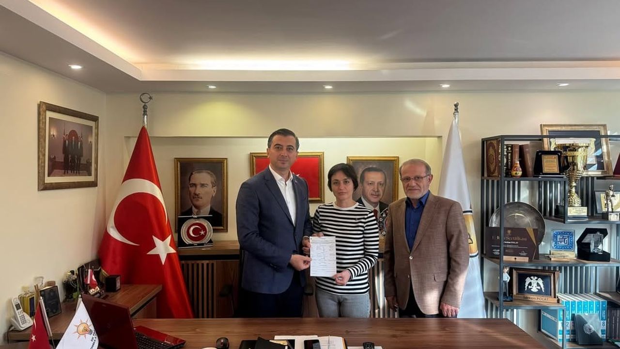 Ayşe Barım’ın şirketinde çalışan Gülsun Işıklı AKP’ye katıldı