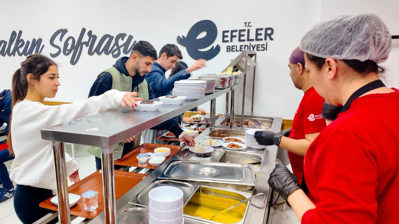 Efeler'in kent lokantası 2025'te on binlerce vatandaşa ulaştı