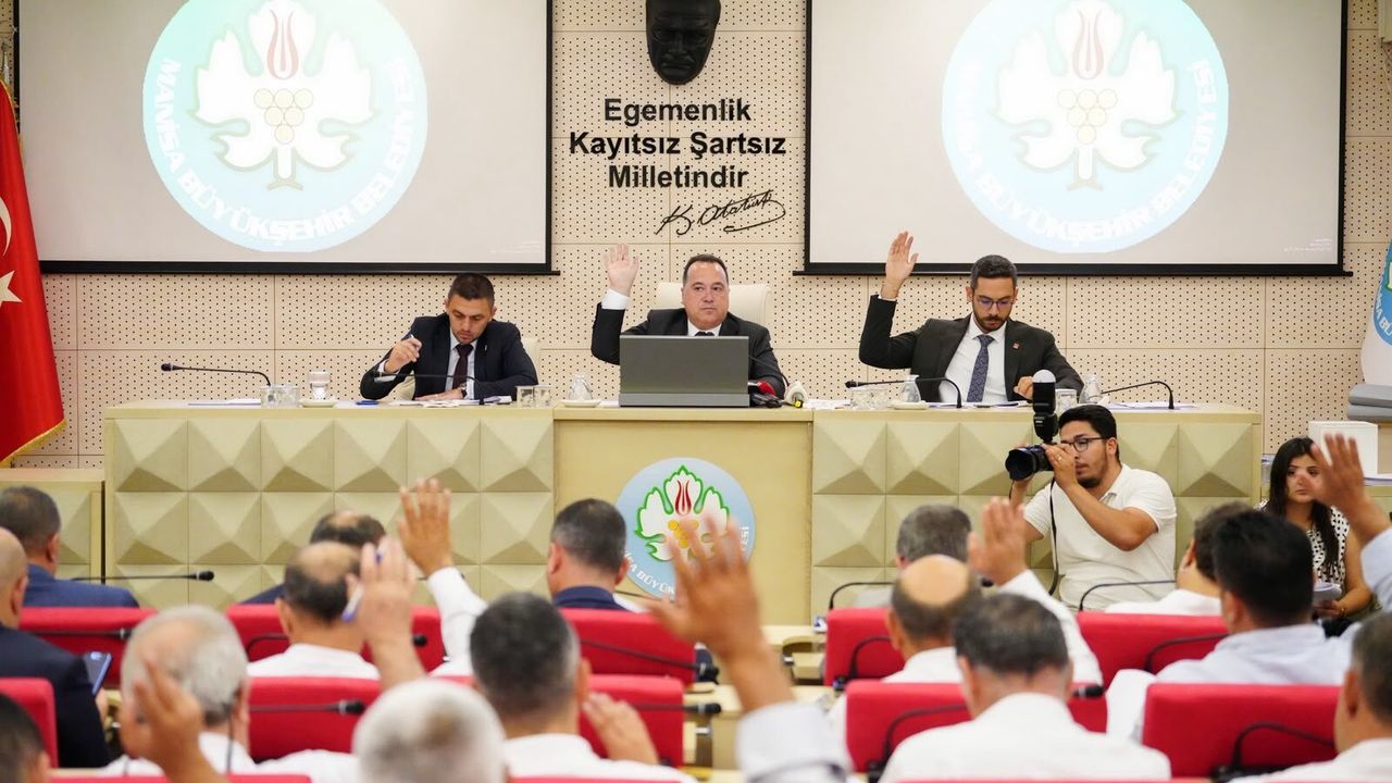 Başkan Dutlulu Meclis’te Manisa’nın Büyük Yatırımlarını Anlattı
