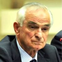 Önder Sav