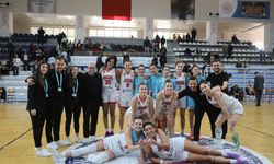 Play- Off'u Garantileyen LGC Turgutlu Belediyesi galibiyete doymuyor