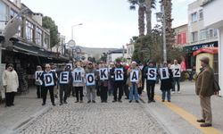 Foça'da Ekrem İmamoğlu protestosu