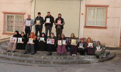 Diyarbakır’da anne ve babaların evlat nöbeti sürüyor