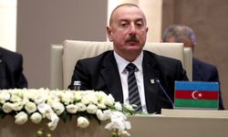 Aliyev, Azerbaycan'ın D-8 üyeliğini onayladı