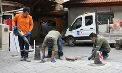 Kuşadası Belediyesi ekipleri yol çalışmalarını sürdürüyor