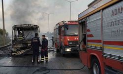 Adana’da toplu taşıma aracı alev alev yandı