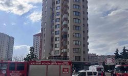 Apartman görevlisi ile kiracı arasındaki kavgada kan aktı: 2 yaralı