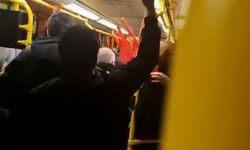 Metro vagonundaki tartışma kamerada