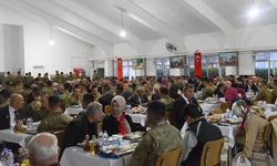 Manisa'da Vali Özkan ile şehit aileleri iftarda buluştu