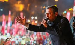 Saraçhane'de son büyük miting: Özgür Özel’den Cumhurbaşkanı Erdoğan’a çağrı