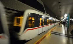 23 Mayıs Cuma İzmir Metro sefer saatleri açıklandı