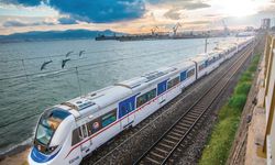 26 Mayıs Pazartesi İzmir İZBAN tren saatleri ve durak bilgisi