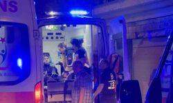 2 otomobil kafa kafa çarpıştı: 6 yaralı