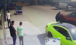 Kamyonetin çarpmasıyla ayağı kırıldı, telefonu bırakmadı
