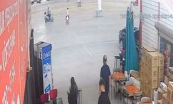 Boş pazar yerinde motosikletler çarpıştı: 2 yaralı