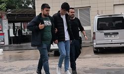Bursa’da arkadaşıyla şakalaşan genç bıçaklanarak yaralandı