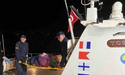Çanakkale’de rahatsızlanan iki hastanın tıbbi tahliyesi Sahil Güvenlik ekiplerince gerçekleştirildi