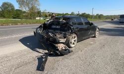 Devrilen tankerde sıkışan sürücü hayatını kaybetti
