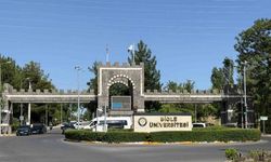 Dicle Üniversitesinde yaşanan intiharda öğrenci, bıraktığı notta hocasını işaret etti