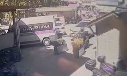 Gaz pedalı takılan motosiklet işyerinin duvarına tosladı: 1 yaralı