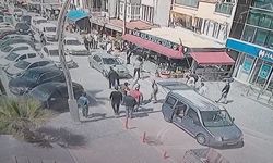 Genç kadını sürükleyerek kaçırmaya çalıştılar, tutuklandılar
