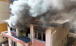 Habersiz tatbikat yapıldı, enkazda çocuk olduğunu düşünen mahalleli endişelendi