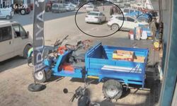 Koşarak yolun karşısına geçen çocuğa otomobil çarptı