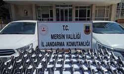 Mersin’de 2 otomobilde 70 tabanca ele geçirildi: 2 tutuklama