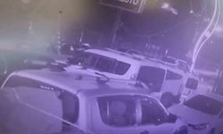 Motosiklet kaskı çalan şahısların o anları kamerada