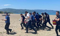 Ordu’da 3 lise öğrencisi denizde boğulma tehlikesi geçirdi