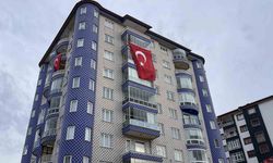 Sivas’a şehit ateşi düştü, baba ocağına Türk bayrağı asıldı