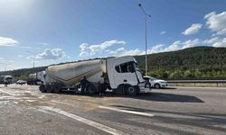 TEM Otoyolu’nda 2 tır çarpıştı: 1 yaralı