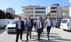 Akçay Mahallesi'nde kapalı pazaryeri çevresi yenilendi