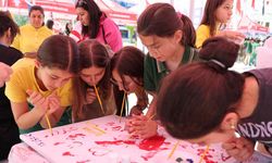 Menteşe’de “Aynı Güneşin Altında” buluştular