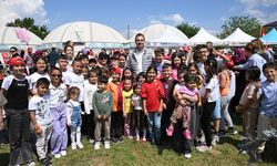 Başkan Ahmet Akın, köy köy geziyor sorun çözüyor