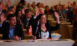 Başkan Sengel Kıyı Ege’den seslendi: Bu topraklar dimdik ayakta duranların topraklarıdır