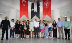 Bornova'da Estonyalı gençlik çalışanlarıyla buluşma