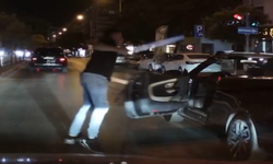 İzmir Karşıyaka’da trafikte kavga | Tartışma büyüdü, döner bıçağı çıktı