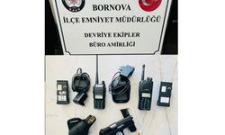 İzmir'de esnaftan indirim isteyen 'sahte kamu görevlisi' tutuklandı