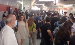 İzmir’de grev ikinci gününde: İZBAN ve yollarda yoğunluk!