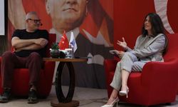 Levent Üzümcü, Çeşme’de ‘sanat ve yaşam’ üzerine konuştu